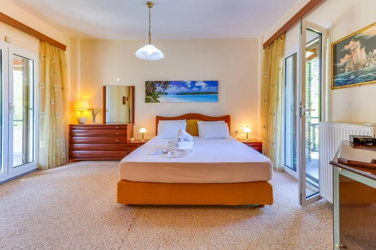 Villa Laguna Vourvourou