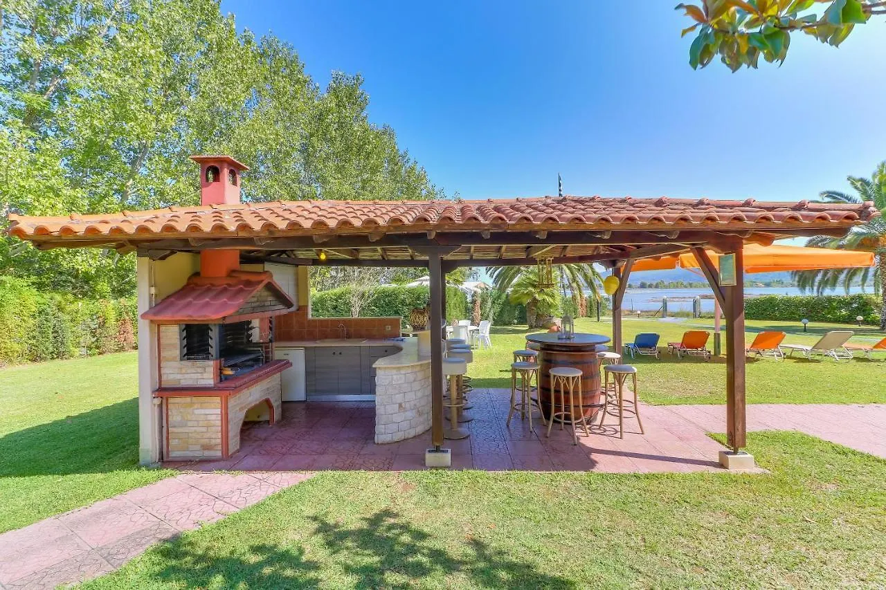 Villa Laguna Vourvourou 0*,