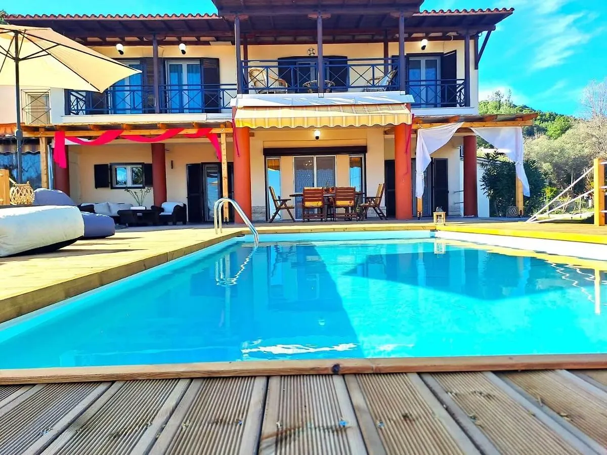 Villa Laguna Vourvourou 0*,