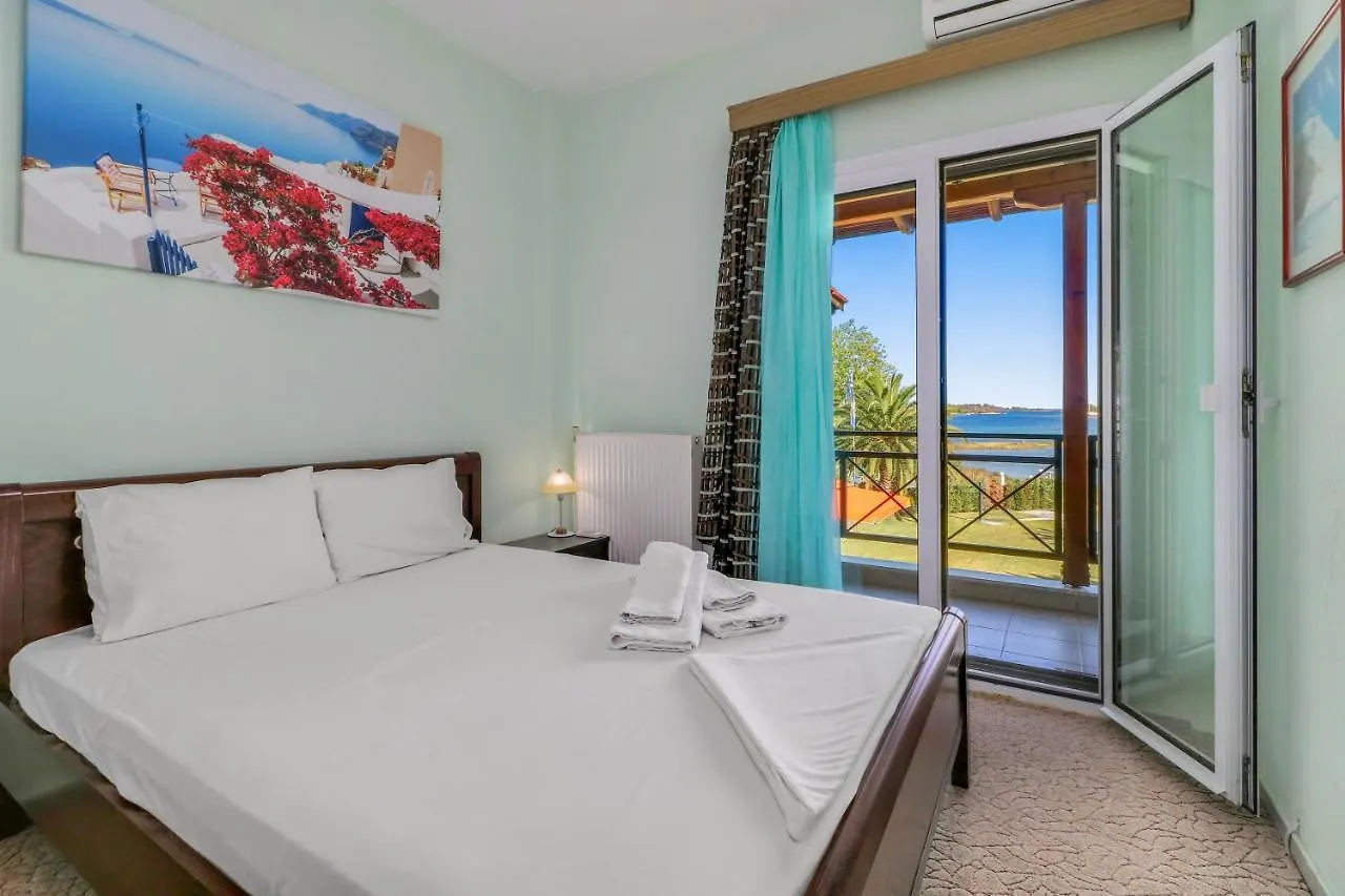 Villa Laguna Vourvourou 0*,